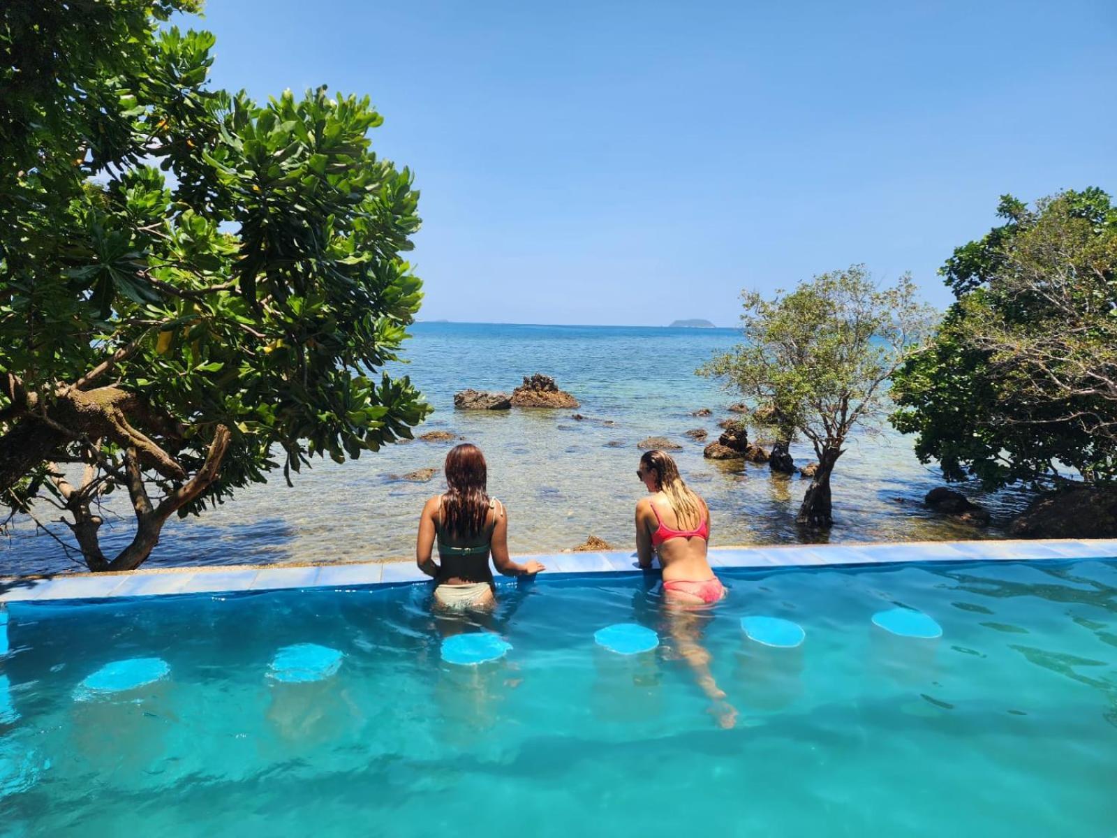 Cocovana Beach Resort (Adults Only) Busuanga Ngoại thất bức ảnh